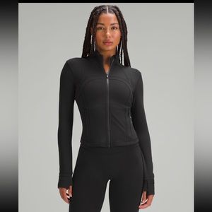 Lululemon BNWT Cropped Define Jacket Black Size 2